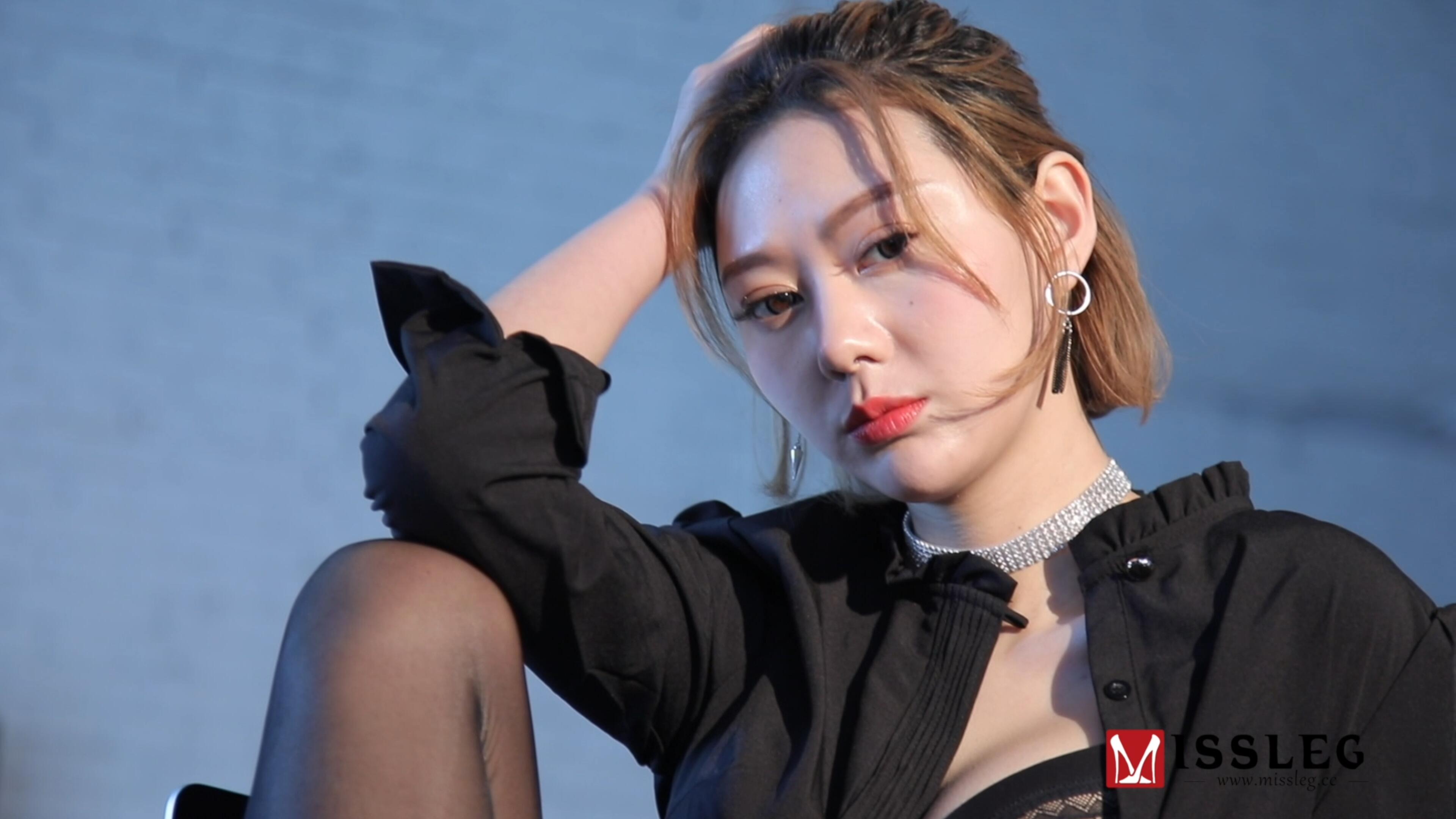 MISSLEG蜜丝