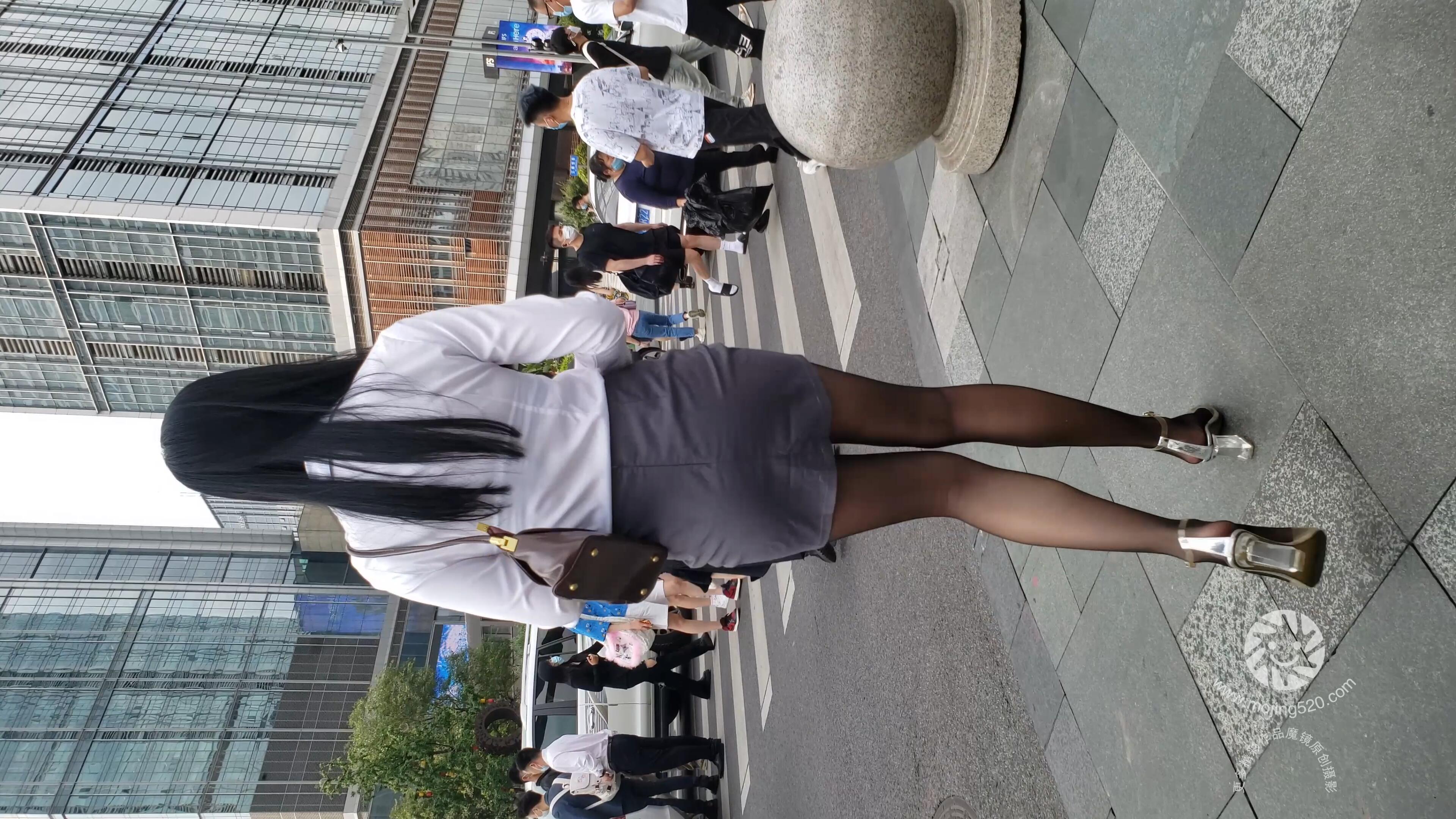 4K街拍美腿