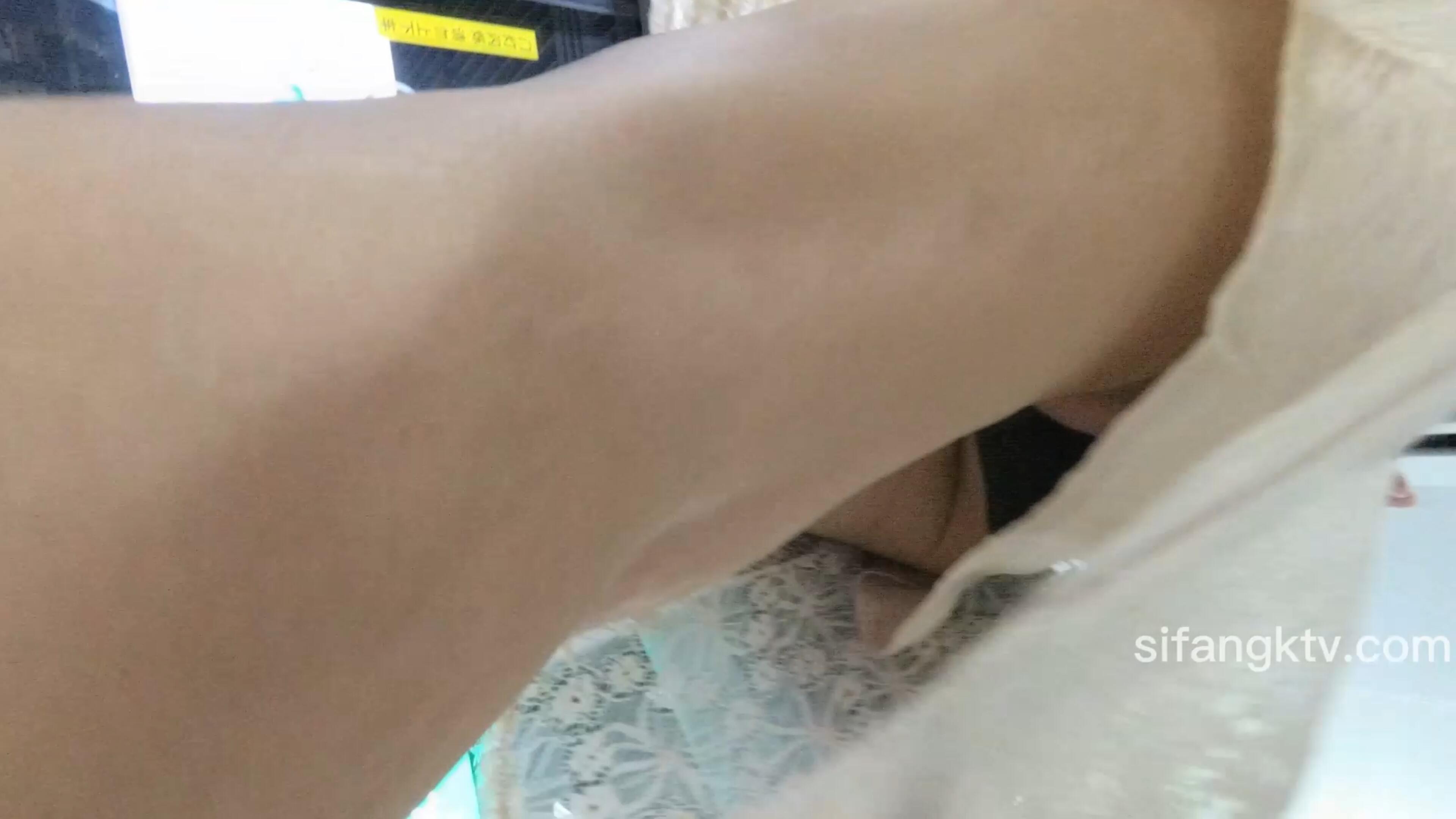 偷拍裙底