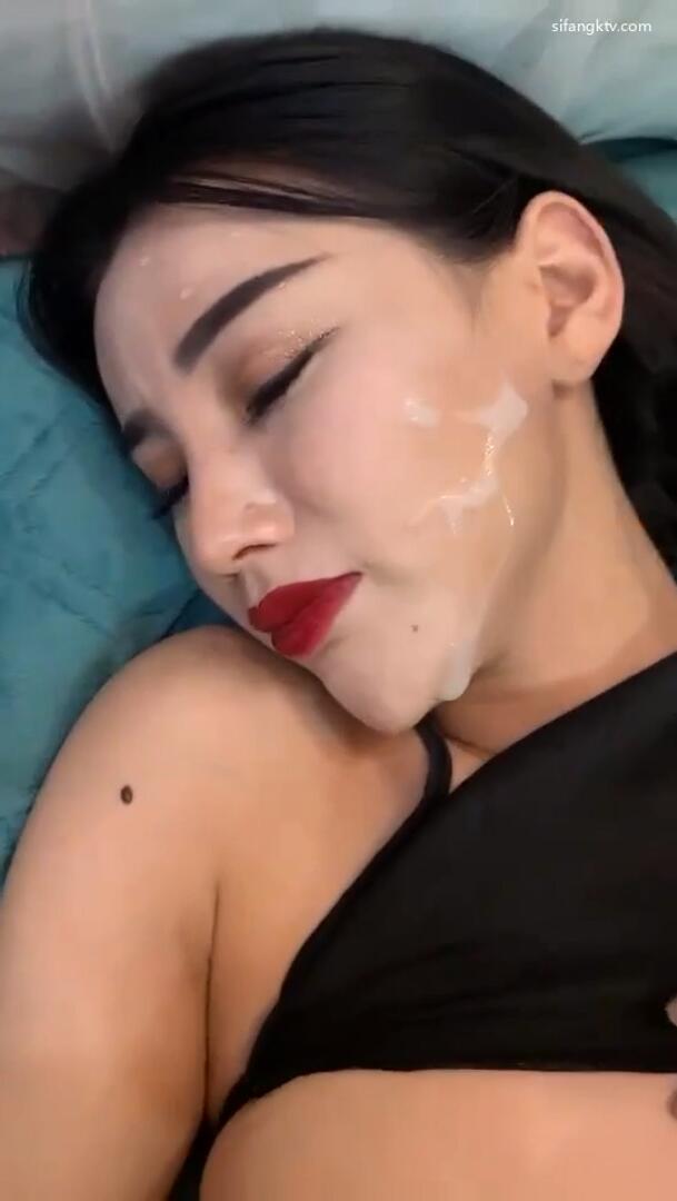 空姐真实 啪啪录像 呻吟骚诱喷血诱惑 烈焰红唇